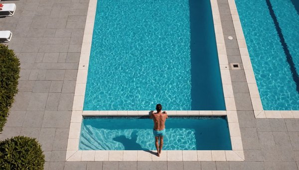 Quelles idées d'aménagement autour d'une piscine au pays basque ?